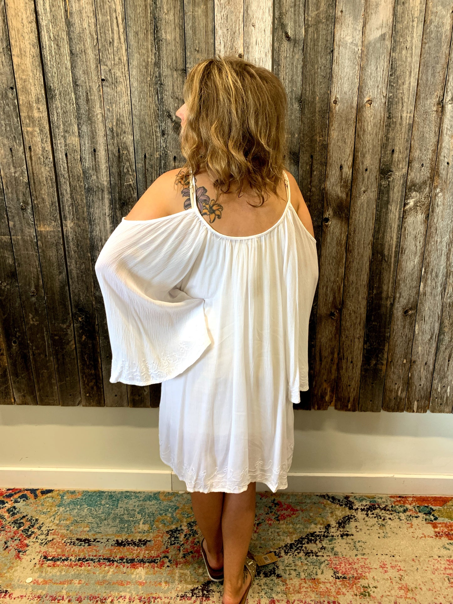 White solid cold shoulder dress